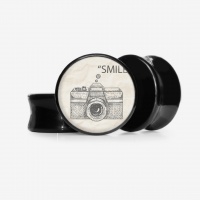 Plug Câmera Retrô com Estampa Vintage | ALARGS