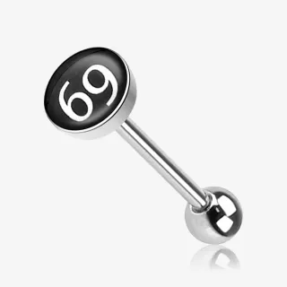 Piercing língua 69 em aço cirúrgico com design provocante e acabamento prateado.