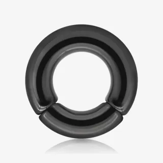 Piercing argola de acrílico preta com design segmentado e acabamento liso