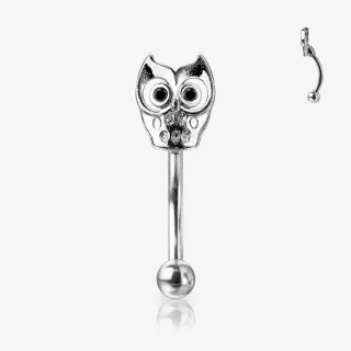 Piercing sobrancelha coruja em aço cirúrgico com design curvo e temática animal