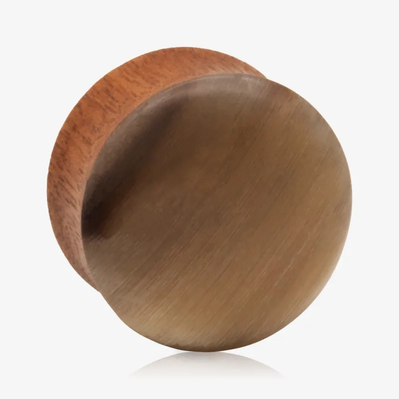 Plug Artesanal de Madeira Imbuia - Chifre - Artesanais