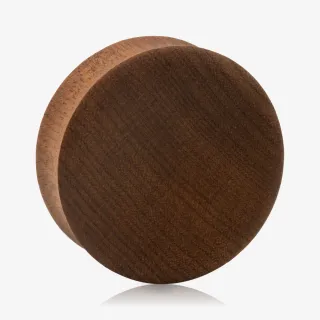 Plug Artesanal de Madeira Imbuia - Tom Escuro - Artesanais