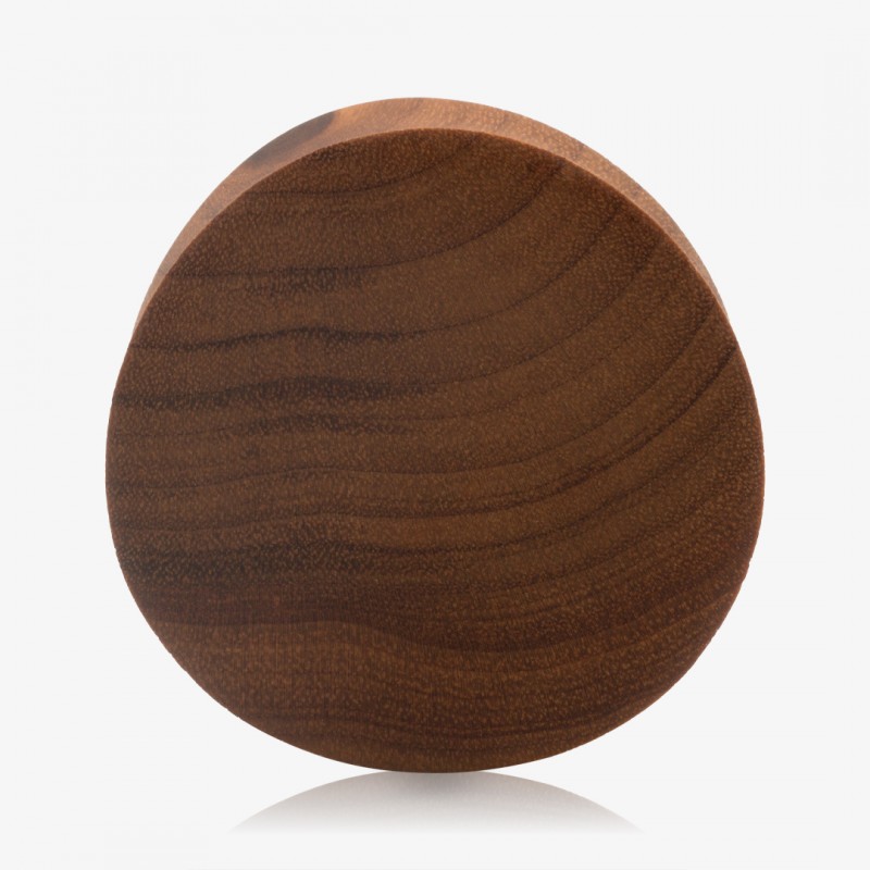 Plug Artesanal de Madeira Imbuia - Tom Claro - Artesanais