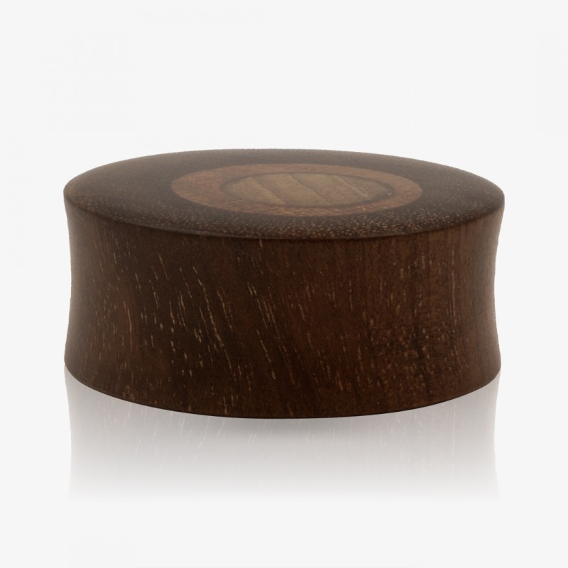 Plug Artesanal de Madeira Imbuia - Tricolor - Artesanais