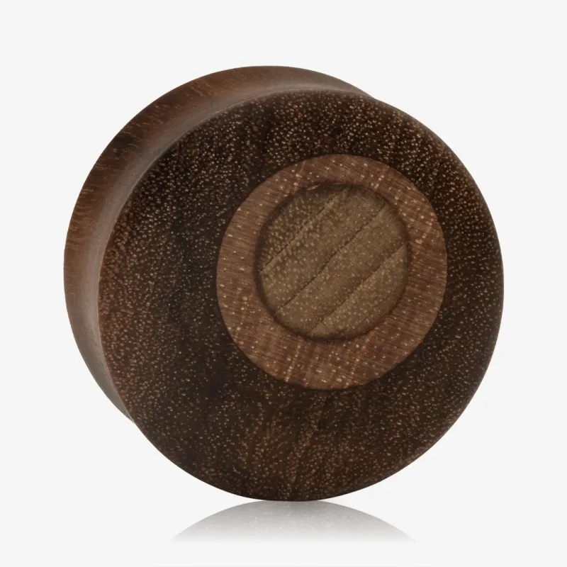 Plug Artesanal de Madeira Imbuia - Tricolor - Artesanais