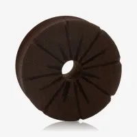 Plug Artesanal de Madeira Imbuia - Flor é na ALARGS