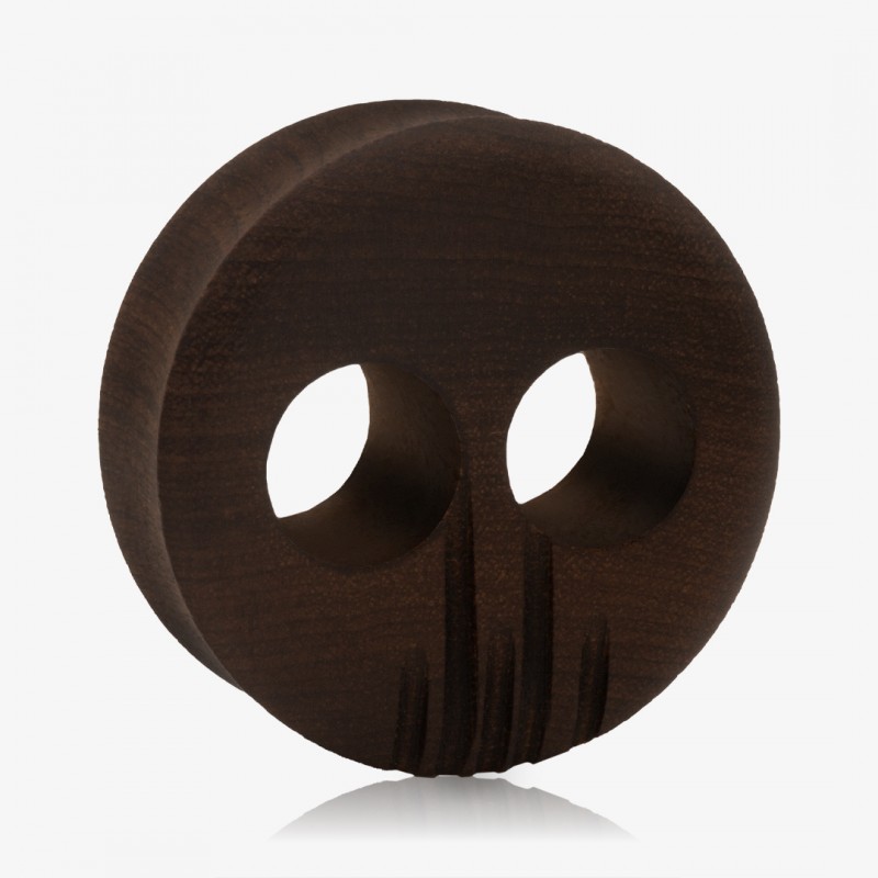 Plug Artesanal de Madeira Imbuia - Caveira - Artesanais