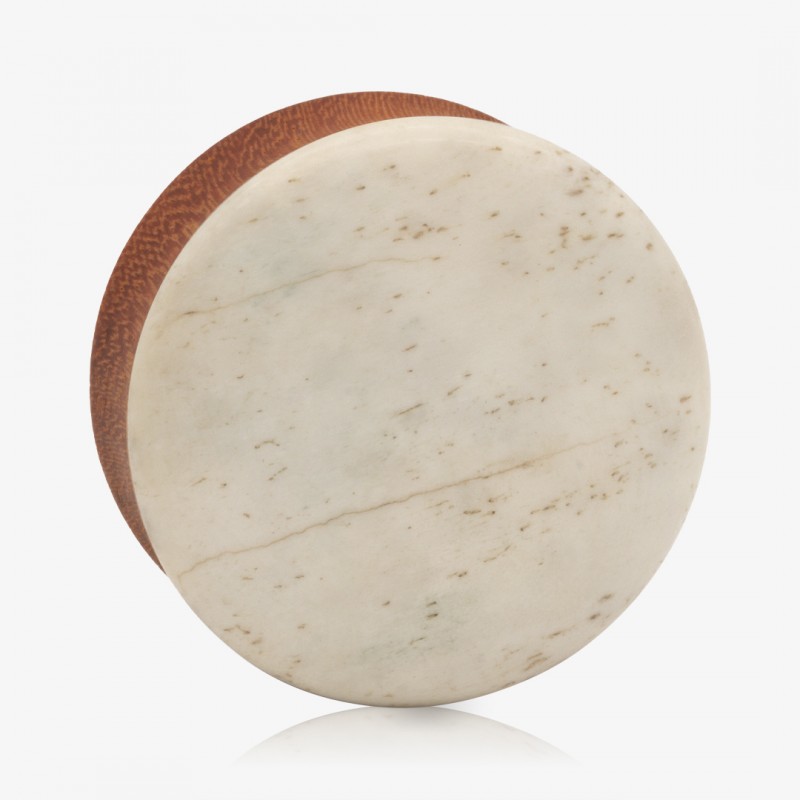 Plug Artesanal de Madeira Imbuia - Osso - Artesanais