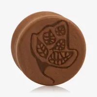 Plug de Madeira Rosa com Gravação Artesanal Natural