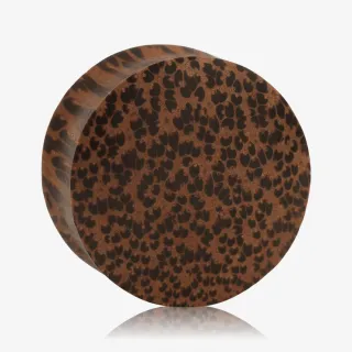 Alargador Plug Madeira Coco em madeira de coco com acabamento artesanal