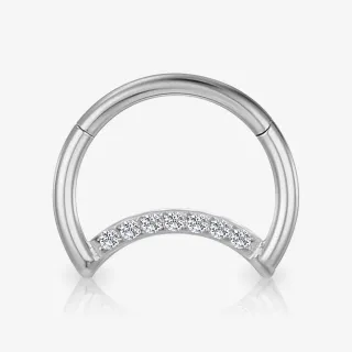 Meia Lua Clicker Titânio com zircônia frontal cravada e acabamento anatômico