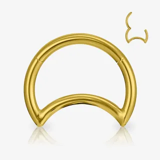 Argola Meia Lua Clicker Dourada em titânio hipoalergênico