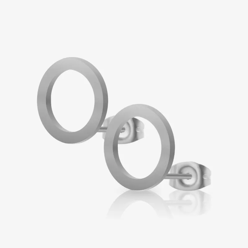 Brinco círculo prateado minimalista em formato de argola, vendido em par