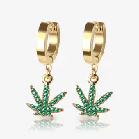 Brinco Dourado Pendente Marijuana com Strass Verde – Par