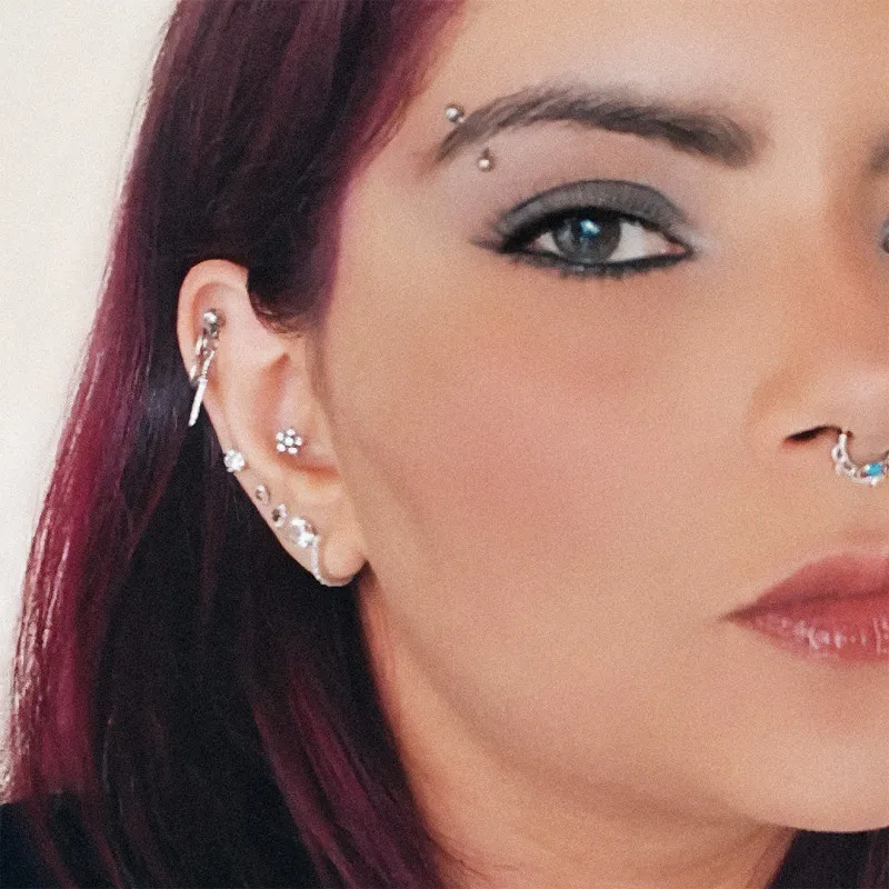 Piercing Cartilagem - Adaga - Piercings de Cartilagem