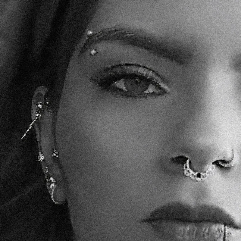 Piercing Curvo de Aço Cirúrgico - Bolinha - Piercings de Sobrancelha