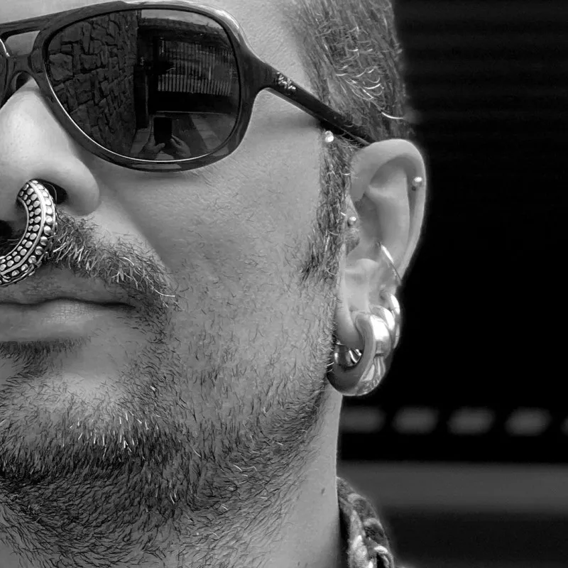 Piercing Argola Grossa Prateada Clicker em Aço | ALARGS