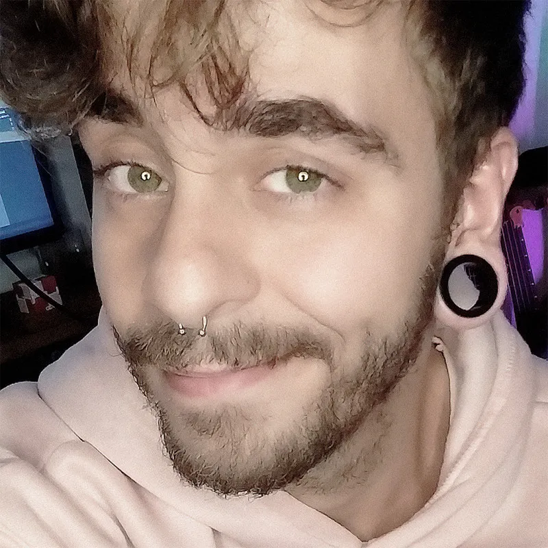 Piercing ferradura prateado com bolinha de aço | ALARGS