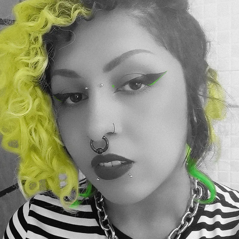 Piercing Curvo Bolinha em Aço Cirúrgico Prateado Seguro