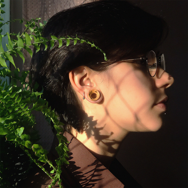 Alargador de Bambu Triângulos com Gravação Tribal Única