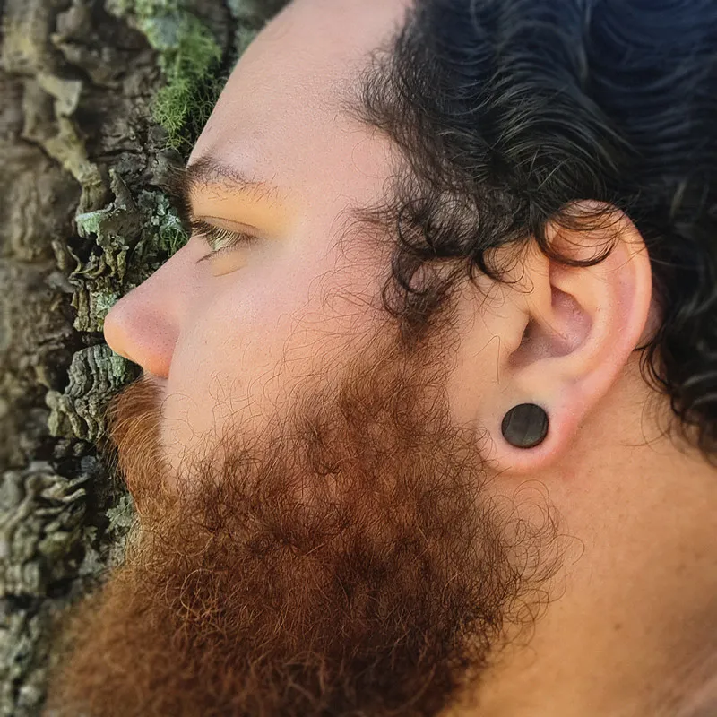 Plug Artesanal de Madeira Imbuia: Tom Escuro| ALARGS