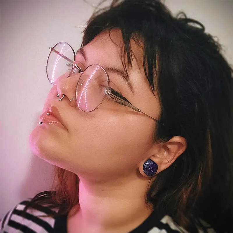 Piercing ferradura prateado com bolinha de aço | ALARGS