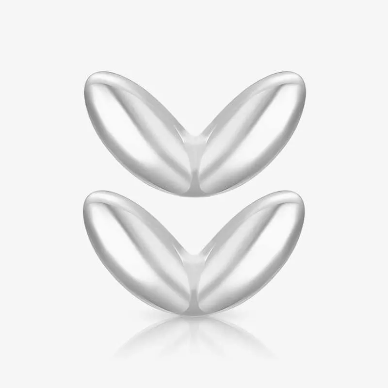 Brinco de Prata Folhinha com acabamento delicado e design de folha natural