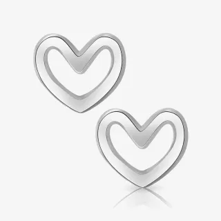 Brinco de Prata Coração delicado e romântico com acabamento minimalista