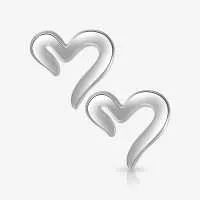 Brinco de Prata Heart – Design Minimalista e Charmoso