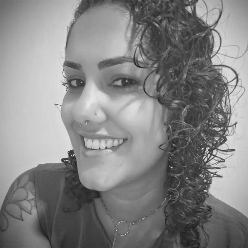 Piercing Argola de Aço prateada com fecho clicker seguro