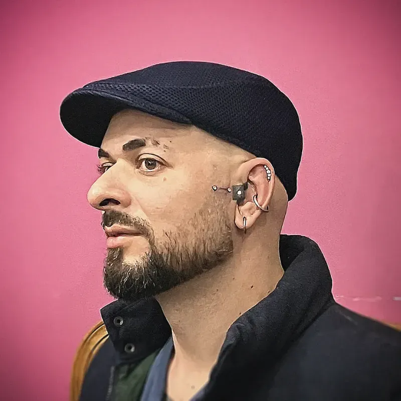 Piercing Argola de Aço prateada com fecho clicker seguro