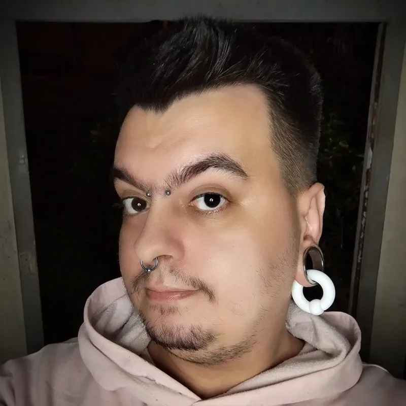 Piercing Barbell de Aço Cirúrgico 1,2mm com Bolinha