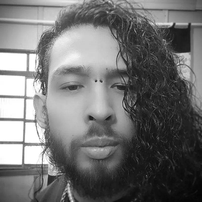 Piercing Barbell Preto 1,2mm em Aço Cirúrgico de Alta Qualidade