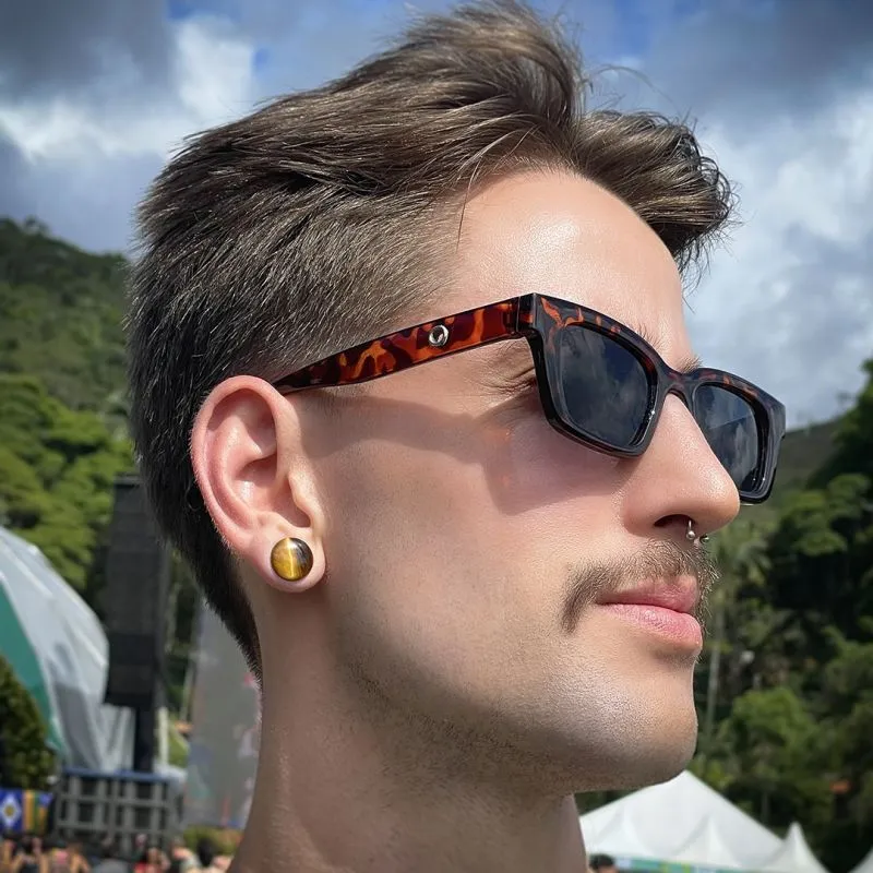 Plug de Pedra Olho com acabamento natural e sofisticado