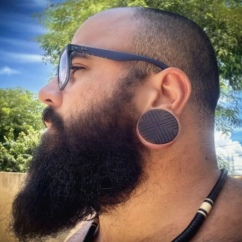 Plug Artesanal Madeira Imbuia X - Estilo Único | ALARGS