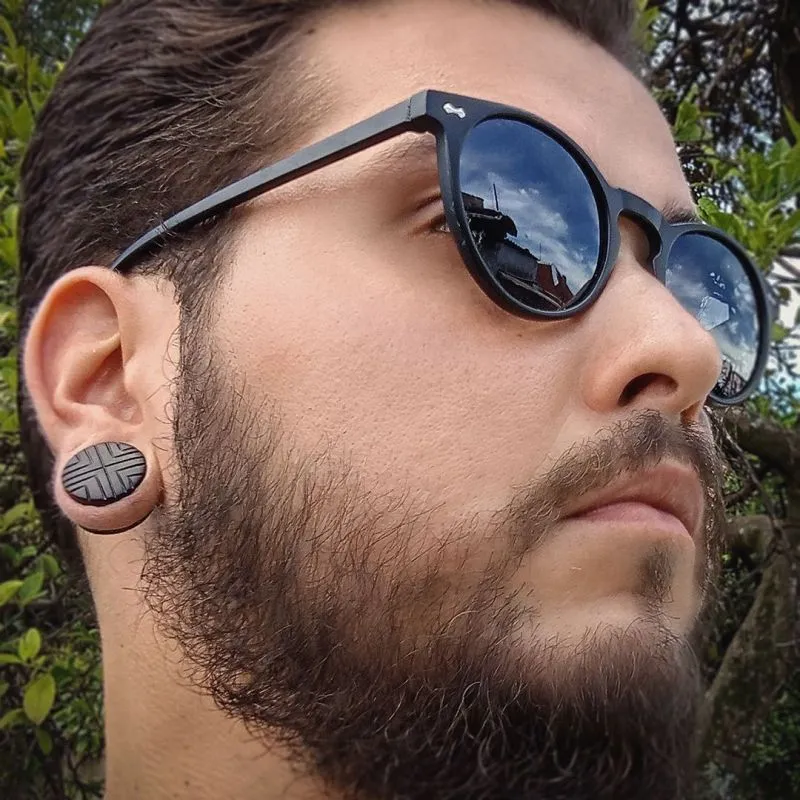 Plug Artesanal Madeira Imbuia X - Estilo Único | ALARGS