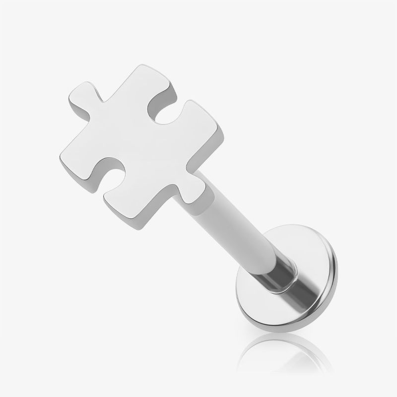 Piercing Cartilagem Labret Puzzle prateado com design de encaixe em aço cirúrgico