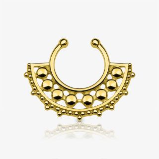 Piercing Septo Falso Indiano dourado com acabamento detalhado e ornamentos inspirados na cultura indiana