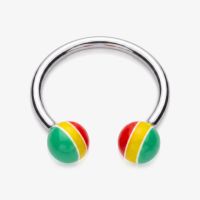 Piercing ferradura prateado com bolinha reggae colorida
